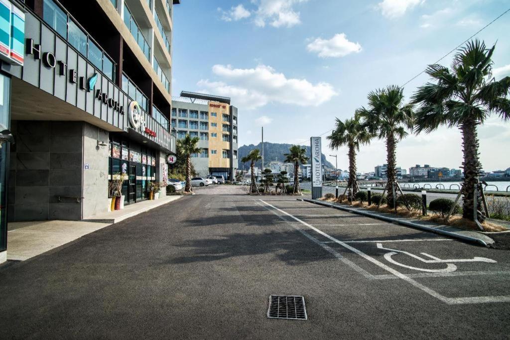Hotel Aroha Seogwipo-stad Buitenkant foto
