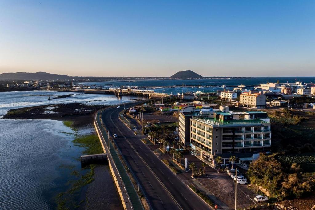 Hotel Aroha Seogwipo-stad Buitenkant foto