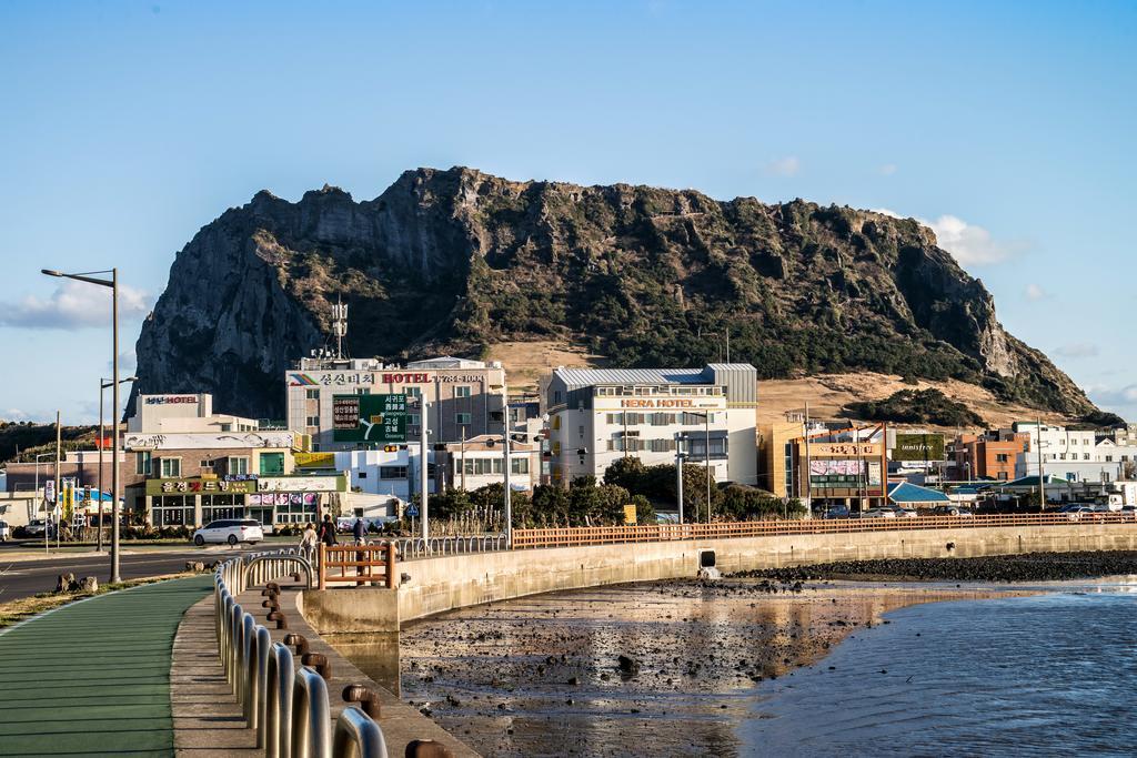 Hotel Aroha Seogwipo-stad Buitenkant foto