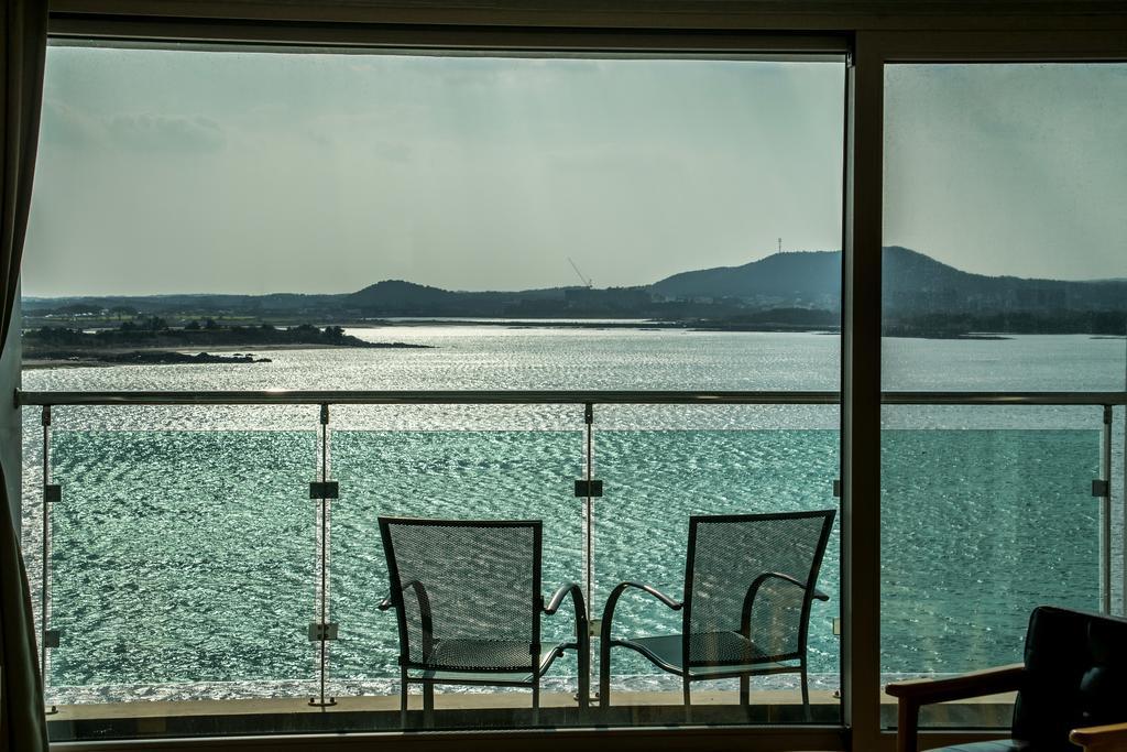Hotel Aroha Seogwipo-stad Buitenkant foto