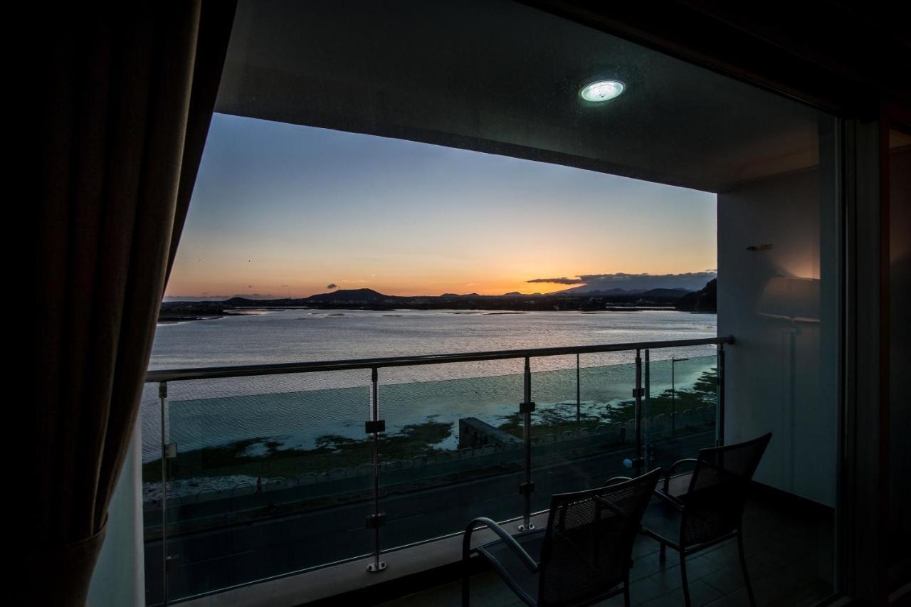 Hotel Aroha Seogwipo-stad Buitenkant foto