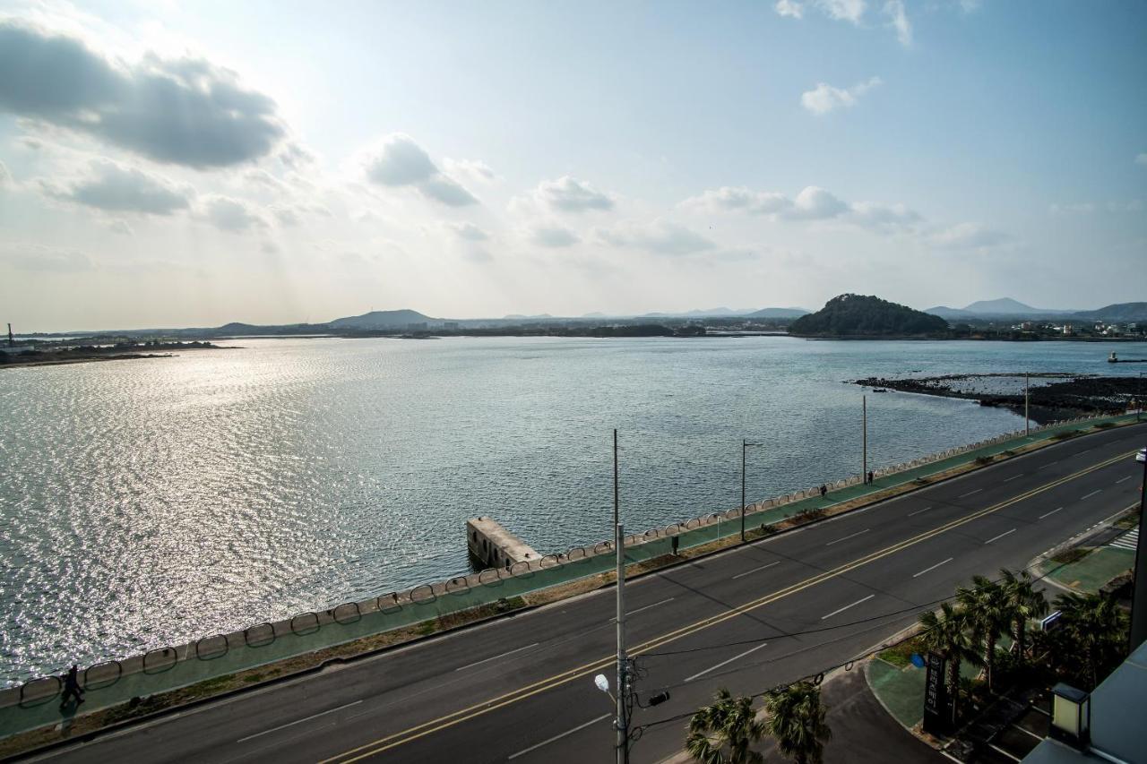 Hotel Aroha Seogwipo-stad Buitenkant foto
